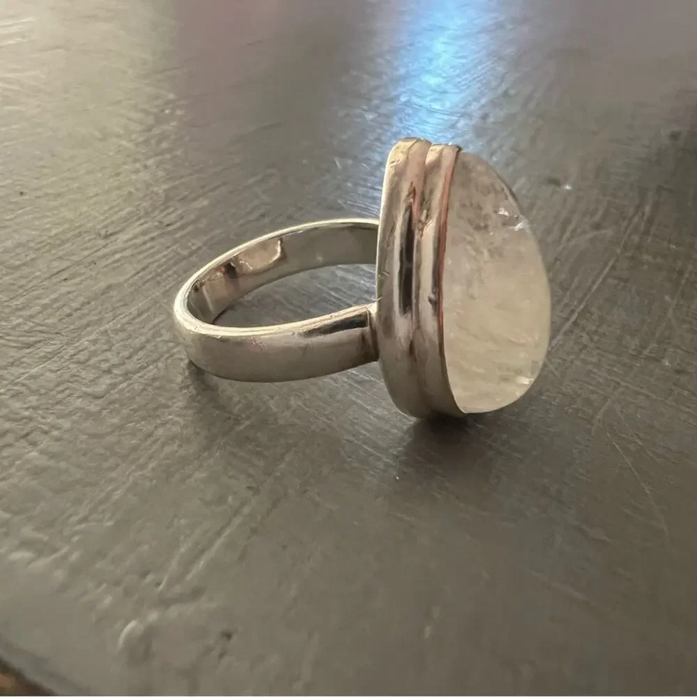 925 Sterling Silver Moonstone Ring Size 6